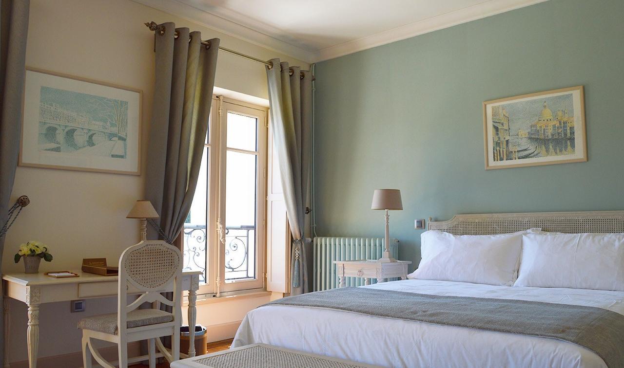 Chateau De Flammerans Hotel Bagian luar foto