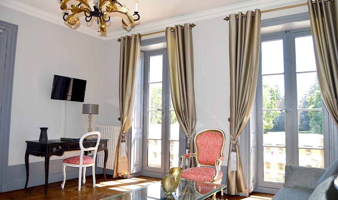 Chateau De Flammerans Hotel Bagian luar foto