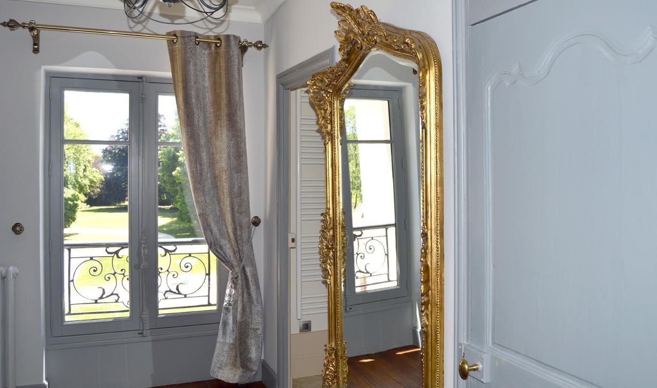 Chateau De Flammerans Hotel Bagian luar foto