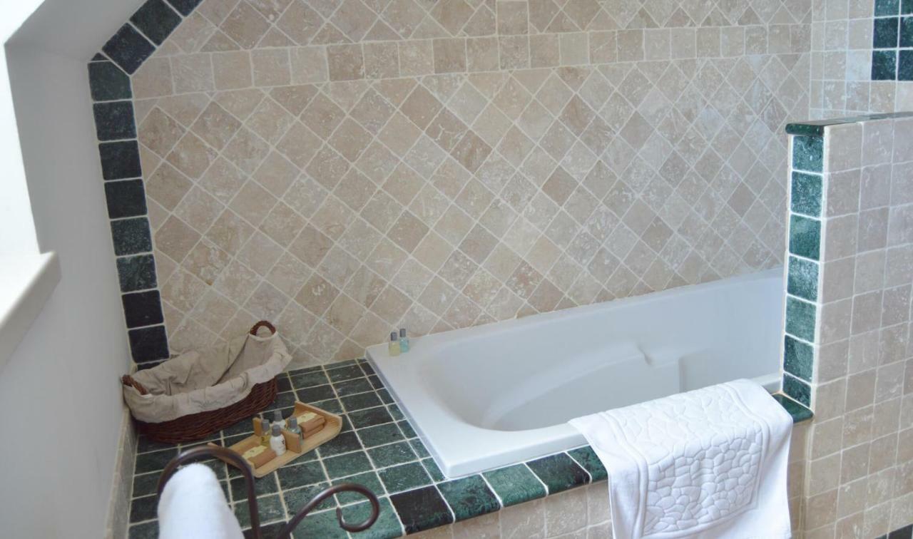Chateau De Flammerans Hotel Bagian luar foto